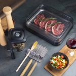 Hűtőtálcás tároló doboz, mandzsettával, tálcával, fedővel 38,8 x 31,5 x 11,7 cm méretben